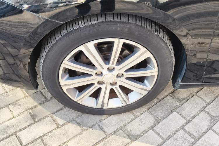 Used Peugeot 408 2014 1.8L Automatic Luxury Edition
