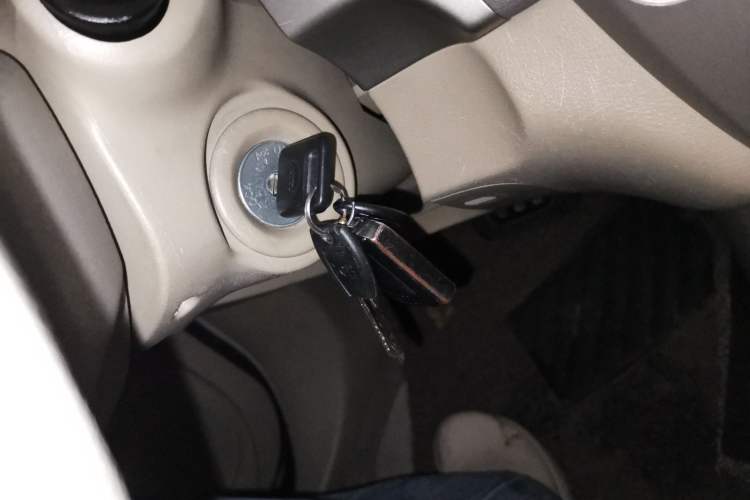 Used Nissan Sylphy 2012 Classic 1.6XE Automatic Comfort Edition Vehicle Key