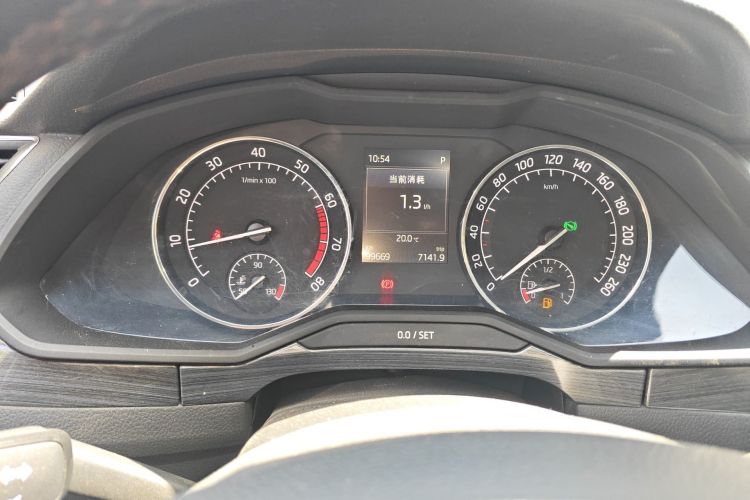 Used Skoda Superb 2016 TSI330 DSG Smart Drive Edition Instrument Cluster
