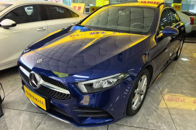 Used Mercedes-Benz A-Class 2021 A 200 L Sport Sedan Fashion Model