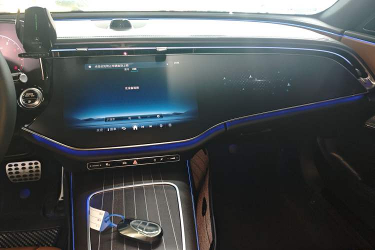 Used Mercedes-Benz E-Class 2025 Facelift E 300 L Luxury Edition