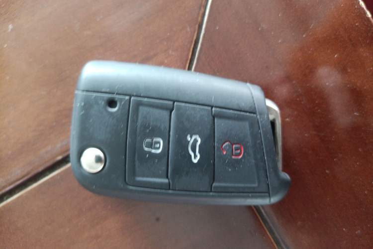 Used Volkswagen Golf Sportsvan 2016 230TSI Automatic Trend Edition
