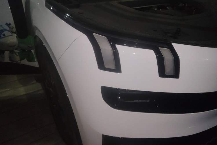 Used Lynk & Co 900 2025 2.0T Ultra