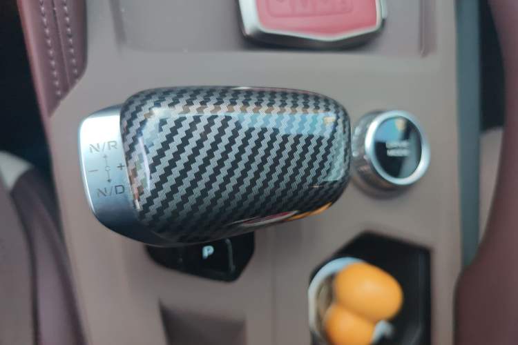 Used Geely Auto Monjaro L 2024 2.0TD High-Power Automatic Two-Wheel Drive Yunqi Version
