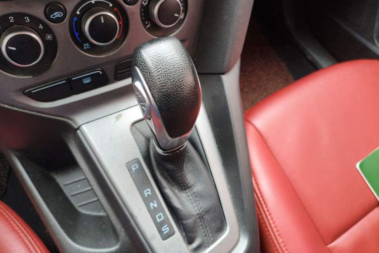 Used Ford Focus 2012 Hatchback 1.6L Automatic Comfort Model
