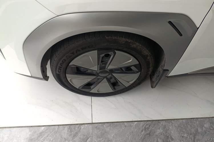 Used AION Y 2023 Plus 610 Enjoy Edition Exterior 4