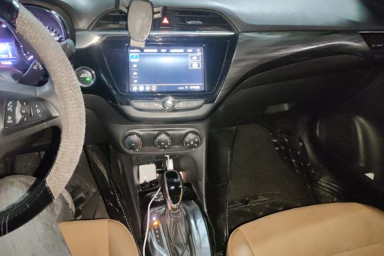 Used Buick Excelle 2018 15N CVT Luxury Version Audio And AC Panel