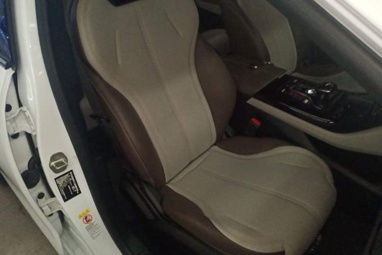 Used BYD Qin PLUS 2024 HONOR Edition DM-i 55KM Beyond Model