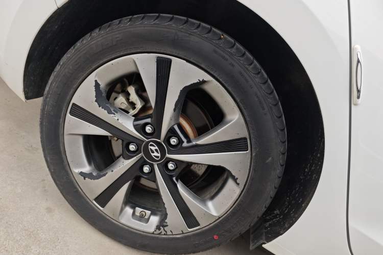 Used Hyundai Lafesta 2019 280TGDi Smart Speed Version China VI Standard Exterior 5