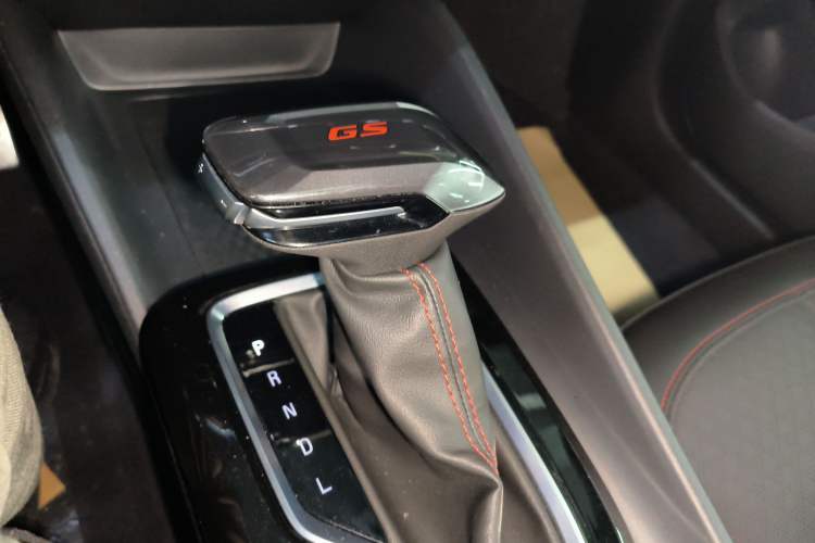 Used Buick Verano 2023 Pro GS Hunter Wind Edition Gear Lever