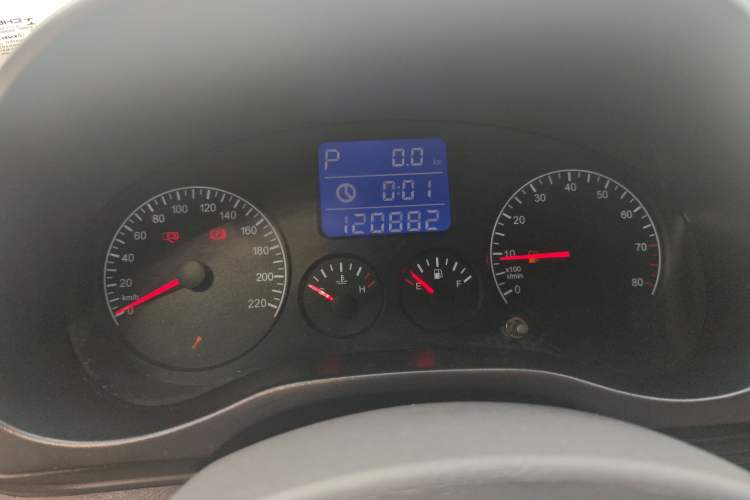 Used Chery Tiggo 3 2015 1.6L CVT ZhiShang Commemorative Edition
