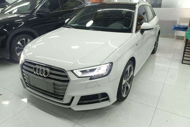 Used Audi A3 2020 Sportback 35 TFSI Sporty Model China VI