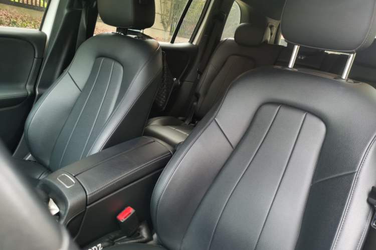 Used Mercedes-Benz GLB 2022 Updated GLB 200 Fashion Edition Left Front Seat