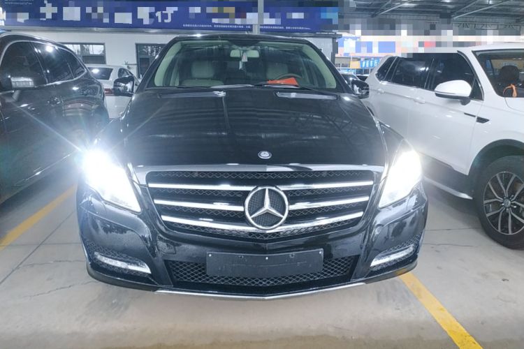 Used Mercedes-Benz R-Class 2014 R 320 4MATIC Business Model