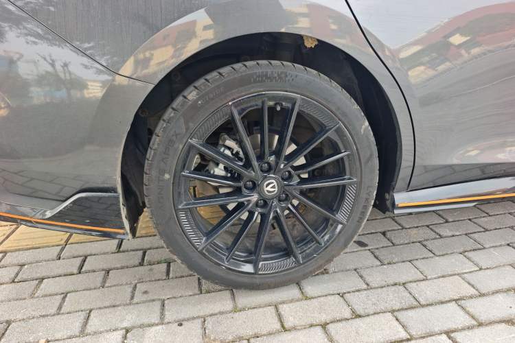 Used CHANGAN UNI-V 2023 1.5T Sport Edition
