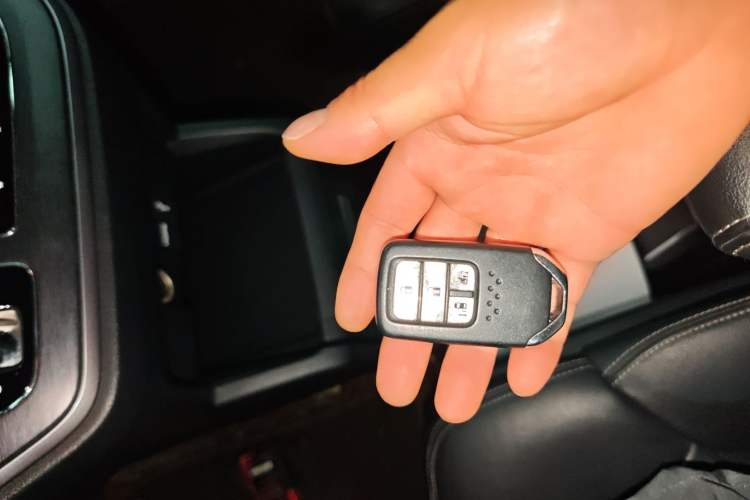 Used Honda Elysion 2016 2.4L Luxury Edition Vehicle Key