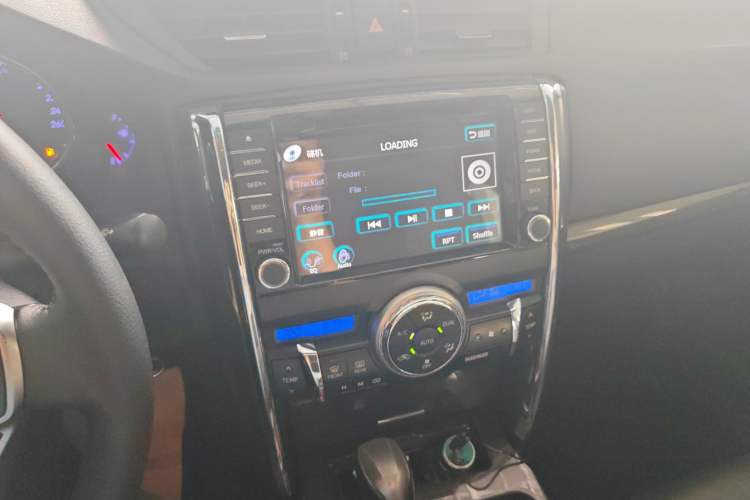 Used Toyota Reiz 2013 2.5V Elite Edition Audio And AC Panel