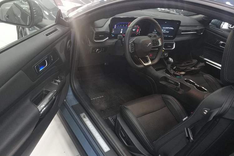 Used Ford Mustang 2024 2.3T EcoBoost Hardtop Performance Edition
