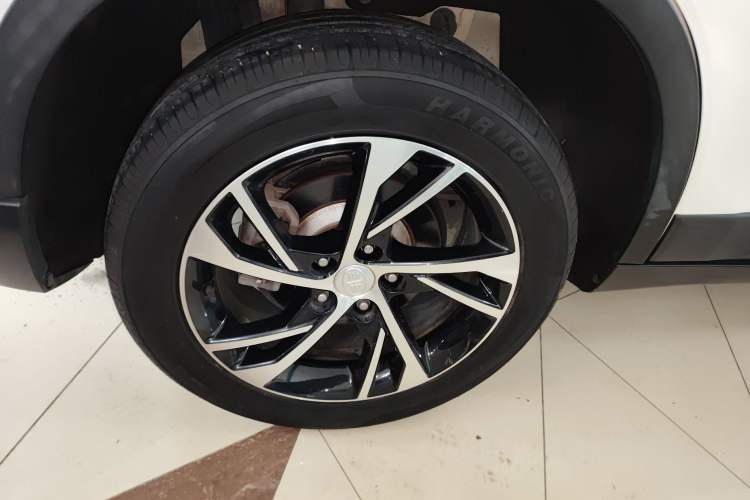Used Bestune X40 2019 1.6L Automatic Luxury Edition China VI Right Rear Wheel Hub