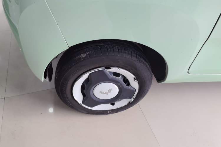 Used Wuling Hongguang MINIEV 2021 Macaron Premium Model – Lithium Iron Phosphate
