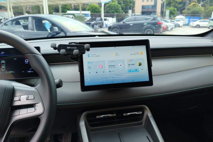 Used BYD Qin PLUS 2025 DM-i Smart Drive 55KM Leading Model