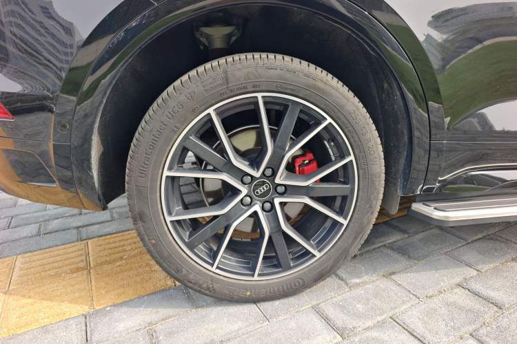 Used Audi Q5L 2025 45 TFSI Prestige Dynamic Edition Right Rear Wheel Hub