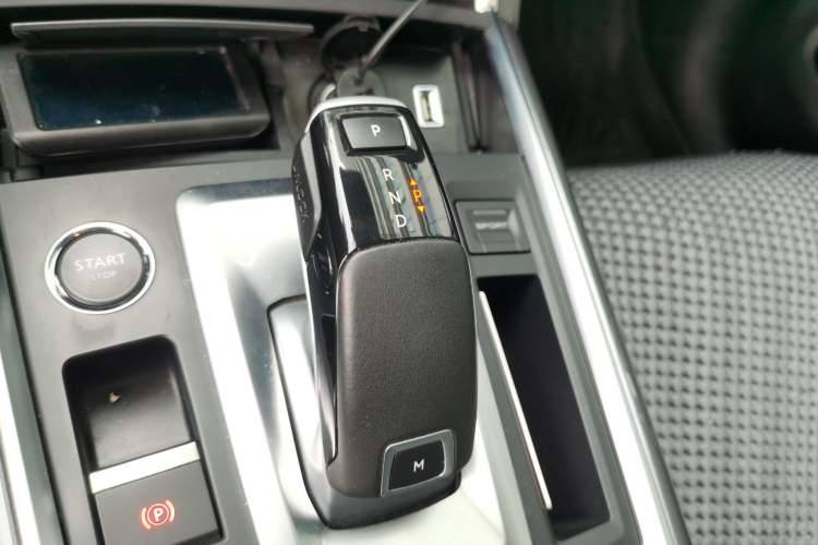 Used Citroen C6 2022 400THP Co-Creation Edition