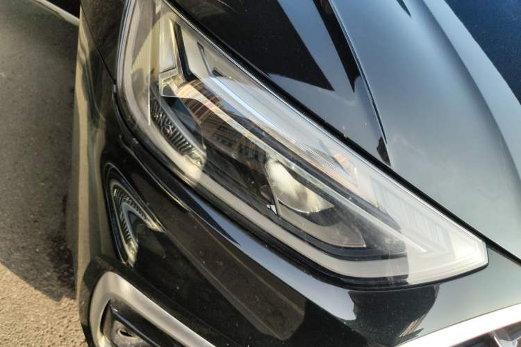 Used Audi Q5L 2022 40T Fashionable and Dynamic Model