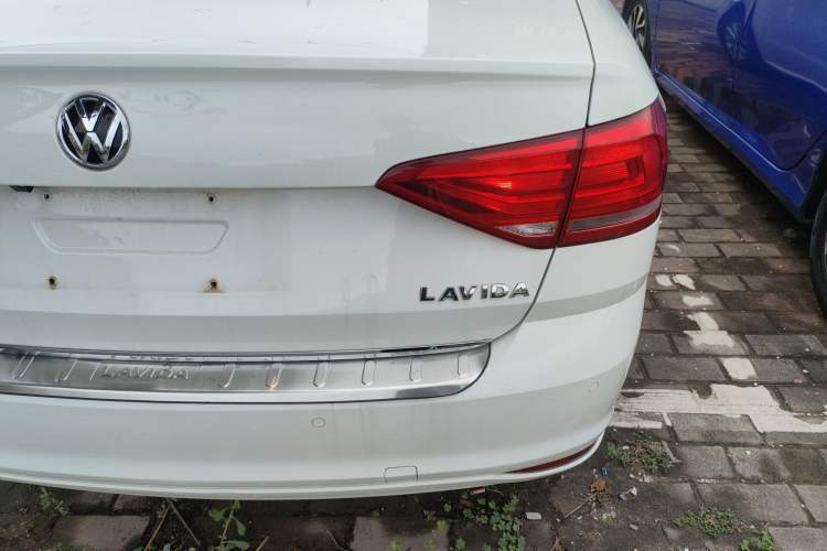 Used Volkswagen Lavida 2017 1.6L Automatic Comfort Edition