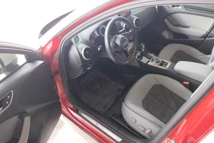 Used Audi A3 2018 30th Anniversary Edition Sportback 35 TFSI Fashion Model