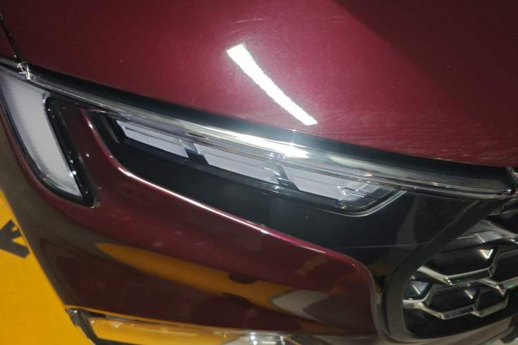 Used Ford Equator 2021 EcoBoost 225 Premier PLUS 6-Seater Right Front Headlight