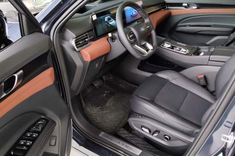 Used Ford Equator New Energy 2025 Luxury Plus Version