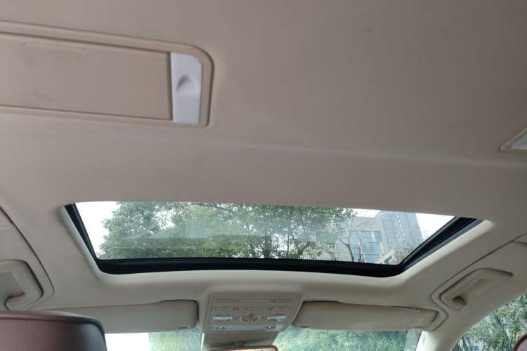 Used Volkswagen Phaeton 2012 3.0L Executive Version