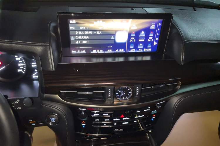 Used Lexus LX 2016 570 Prestige Luxury Edition
