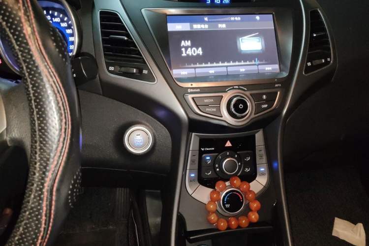 Used Hyundai Elantra (5th Generation / Langdong) 2016 1.6L Automatic Prestige Model
