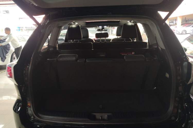 Used Toyota Highlander 2015 2.0T Four-Wheel Drive Luxury Edition 7-Seater