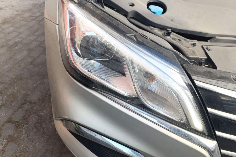 Used Roewe Ei5 2018 Internet Luxury Edition
