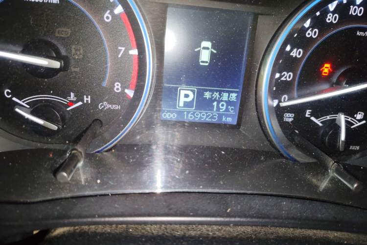 Used Toyota Highlander 2015 2.0T Four-Wheel Drive Elite Edition 7-Seater
