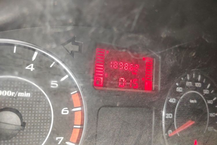 Used Jinbei New Hiace S 2021 1.6L Wealth Model Non-Air-Conditioned Version China VI Standard SWD16M Bus Odometer Close Up