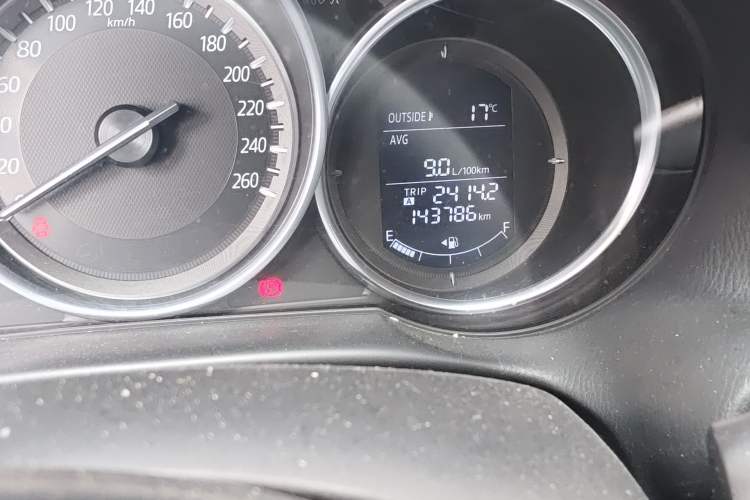 Used Mazda CX-5 2015 2.0L Automatic Two-Wheel Drive Urban Version Odometer Close Up