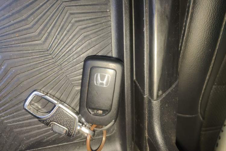 Used Honda CR-V 2021 240TURBO CVT 2WD Black Jazz Edition
