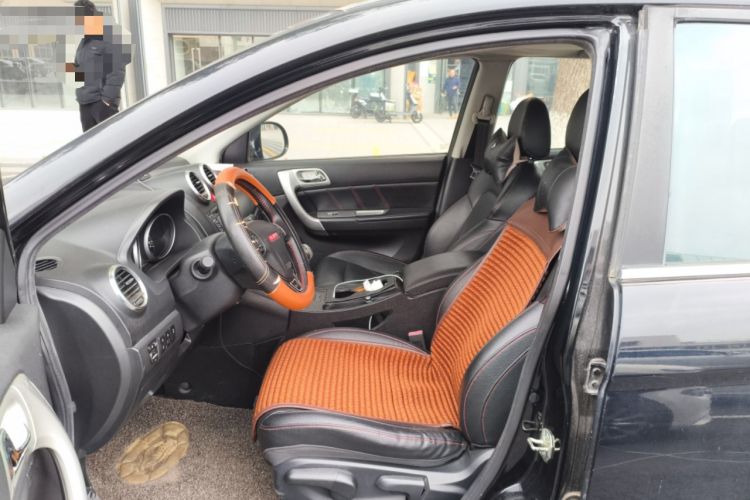 Used Haval H6 2015 Upgraded Model 1.5T Manual Two-Wheel Drive Elite Version