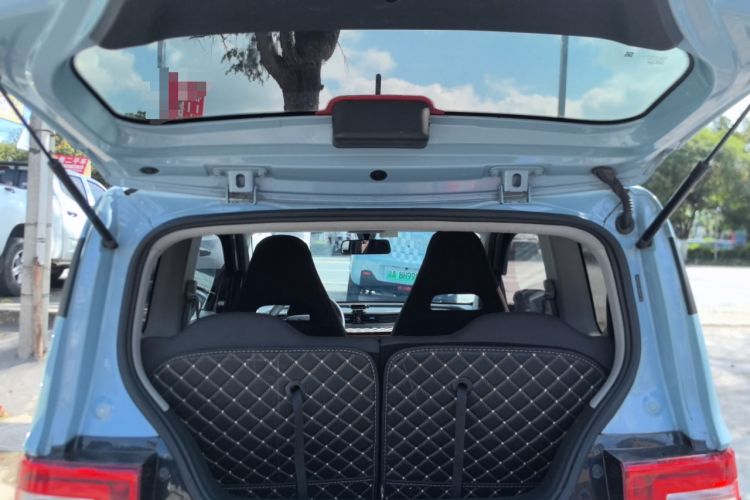 Used Wuling Hongguang MINIEV 2020 Zizai Version Lithium-NMC Trunk