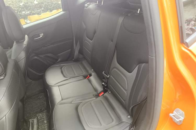 Used Jeep Renegade 2019 220T Automatic Leading Edition