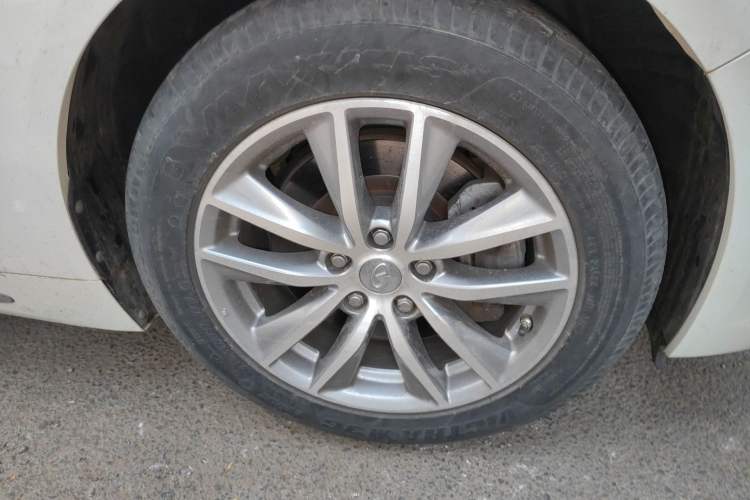 Used Infiniti Q50L 2015 2.0T Enjoyment Edition
