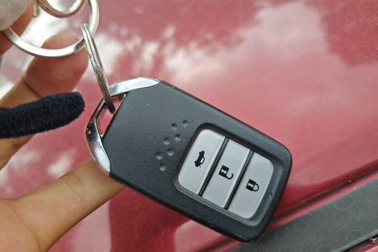 Used Honda Crider 2013 1.8L automatic luxury edition