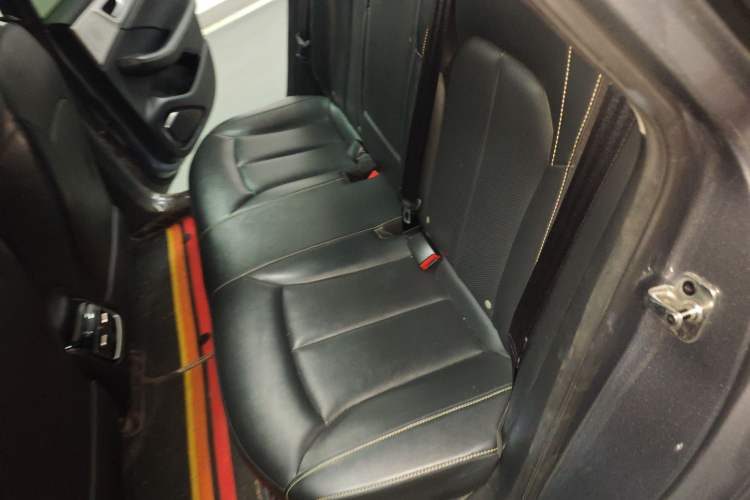 Used Roewe i6 MAX New Energy 2021 EV 500 Skyroof Deluxe Edition
