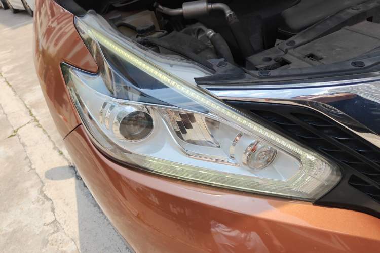 Used Nissan Murano 2017 2.5L XL NAVI Plus Two-Wheel Drive Smart Edition
