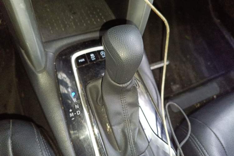 Used Toyota Corolla Cross 2023 2.0L Pioneer Edition Gear Lever