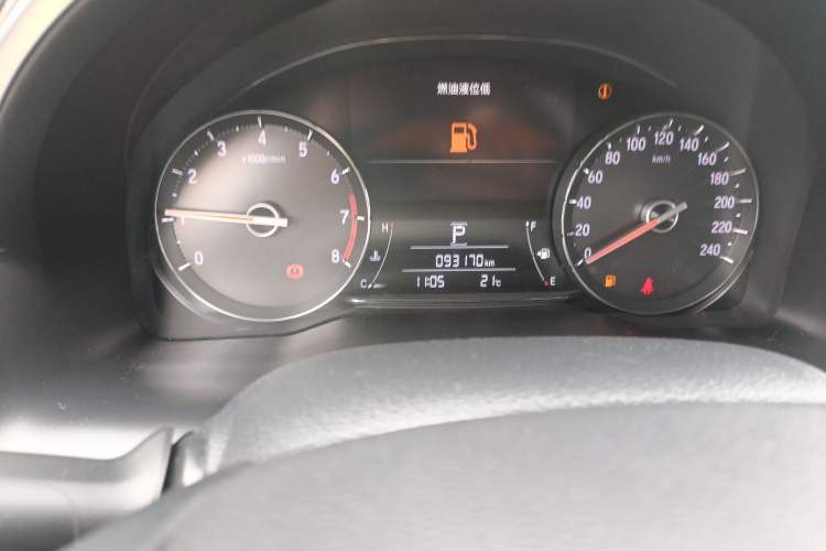 Used Honda Avancier 2017 240TURBO Two-Wheel Drive Premium Edition Odometer Close Up